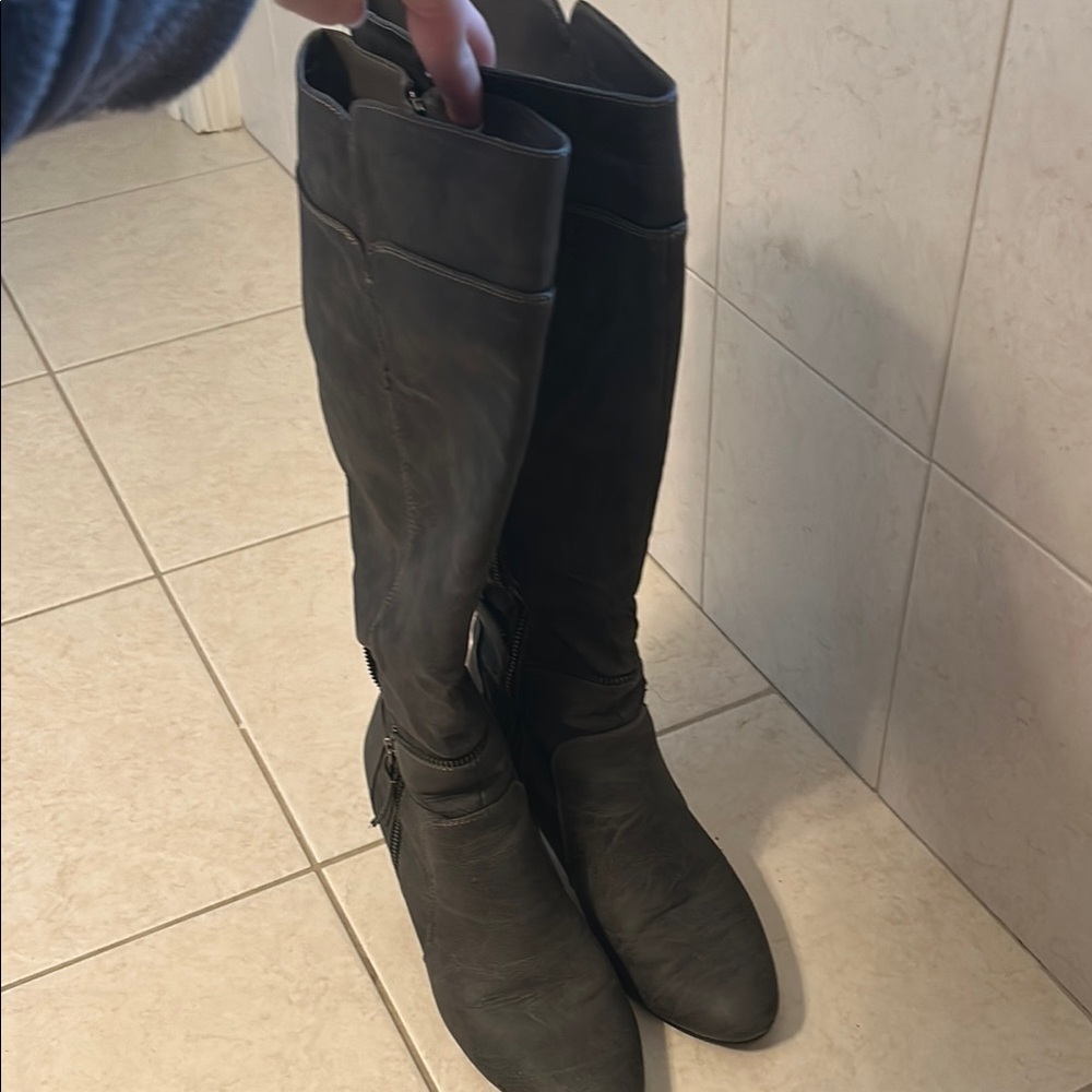 Black Leather Knee-High Boots
